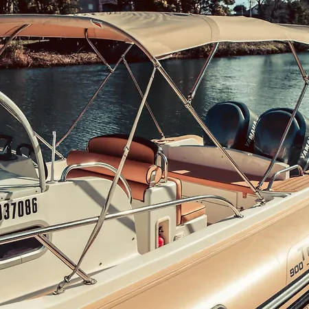 Дом отдыха La Bastide Сен-Рафаэль